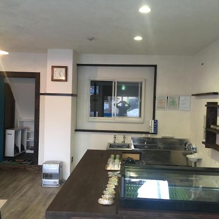 Guest House Sato Shoten Toyoura Exterior photo