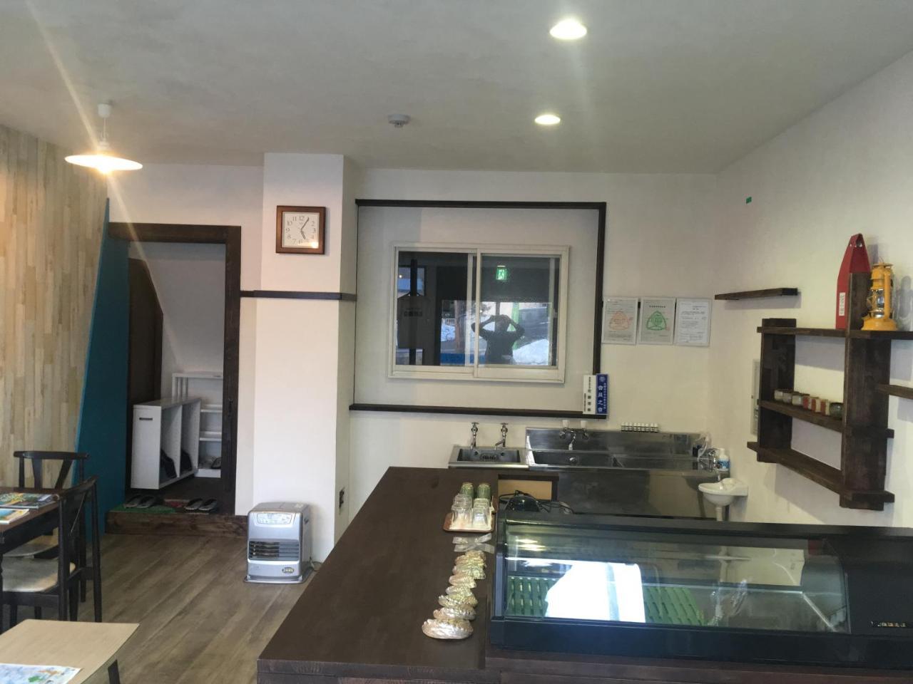 Guest House Sato Shoten Toyoura Exterior photo